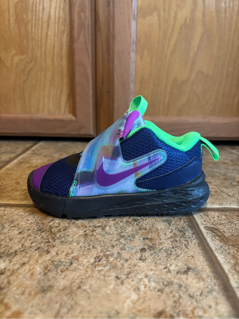 NWT Toddlers Nike Team Hustle D 12 size 10c